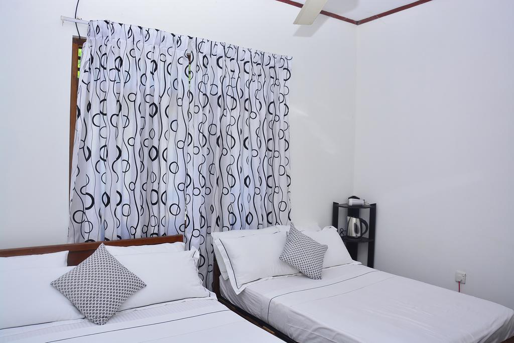 Livinginn Polonnaruwa Exteriör bild